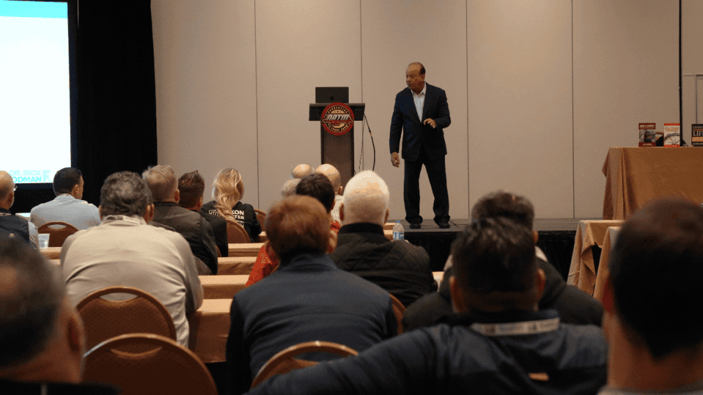 5 Things to Ask When Choosing Your Next Keynote Speaker
