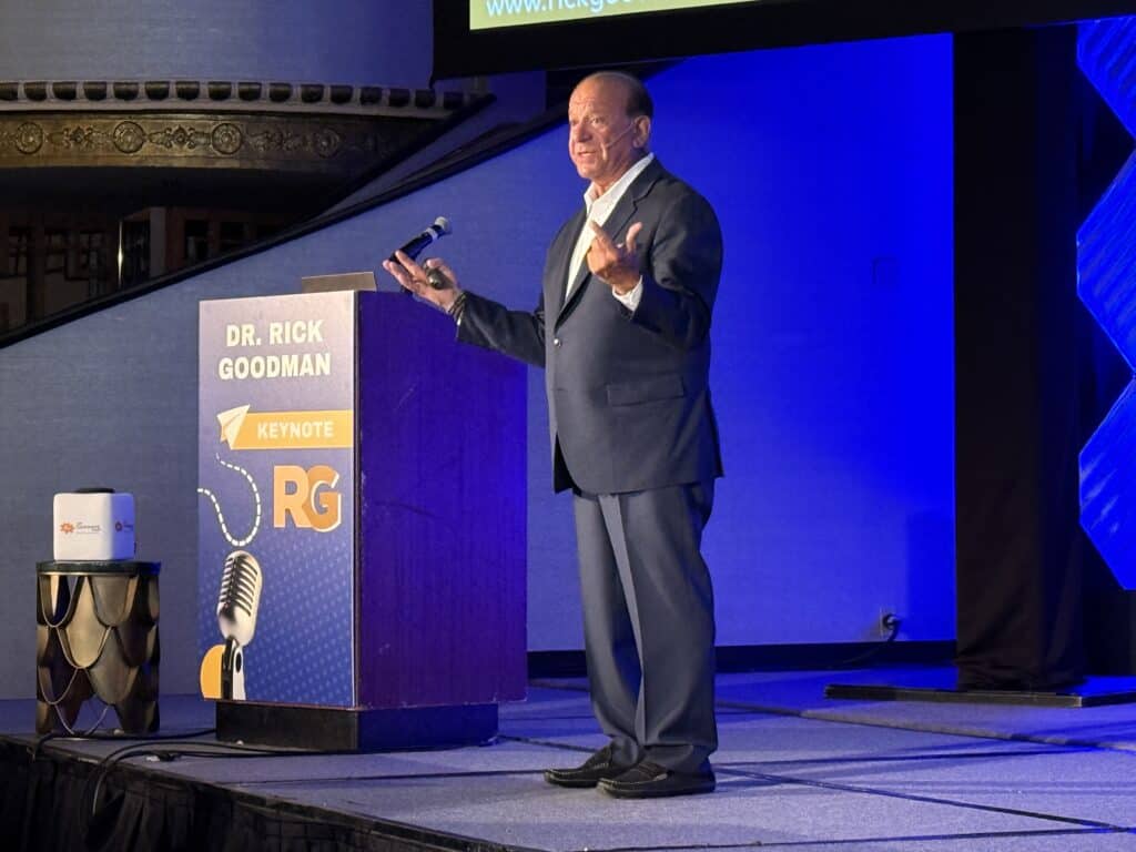 What to Look for in a Business Keynote Speaker
