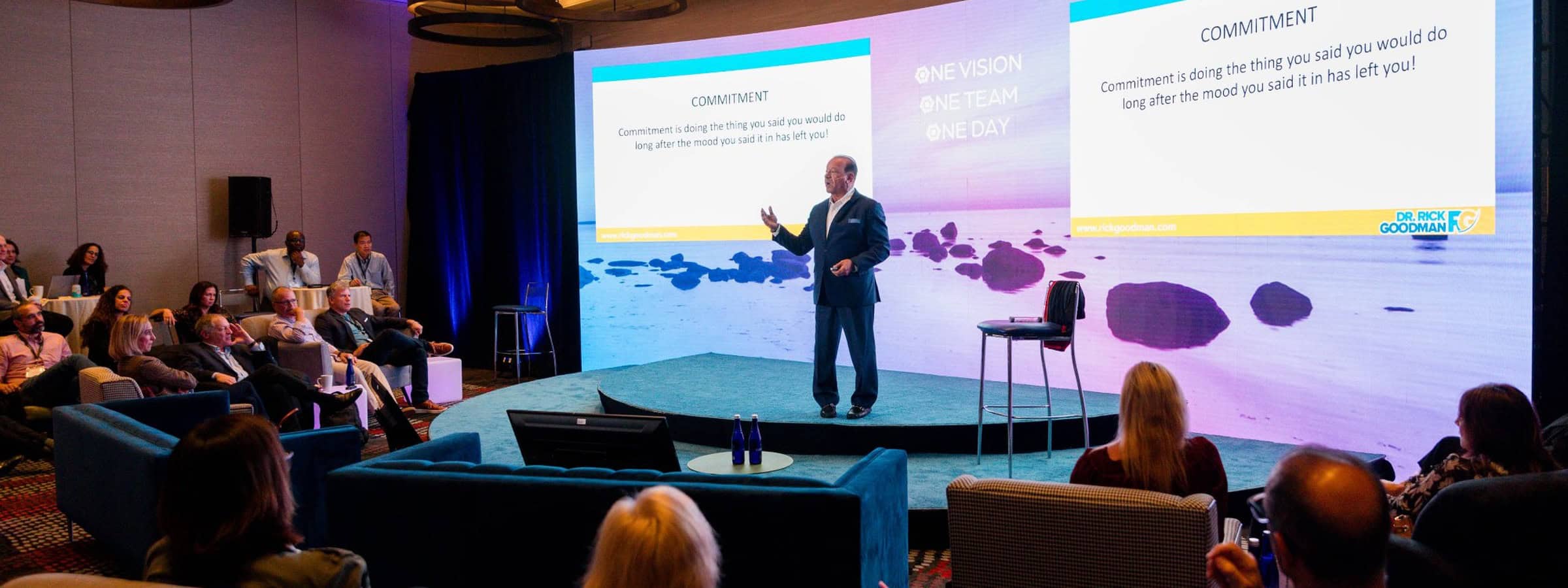 Dr. Rick Goodman healthcare leadership keynote speaker presenting to a healthcare audience