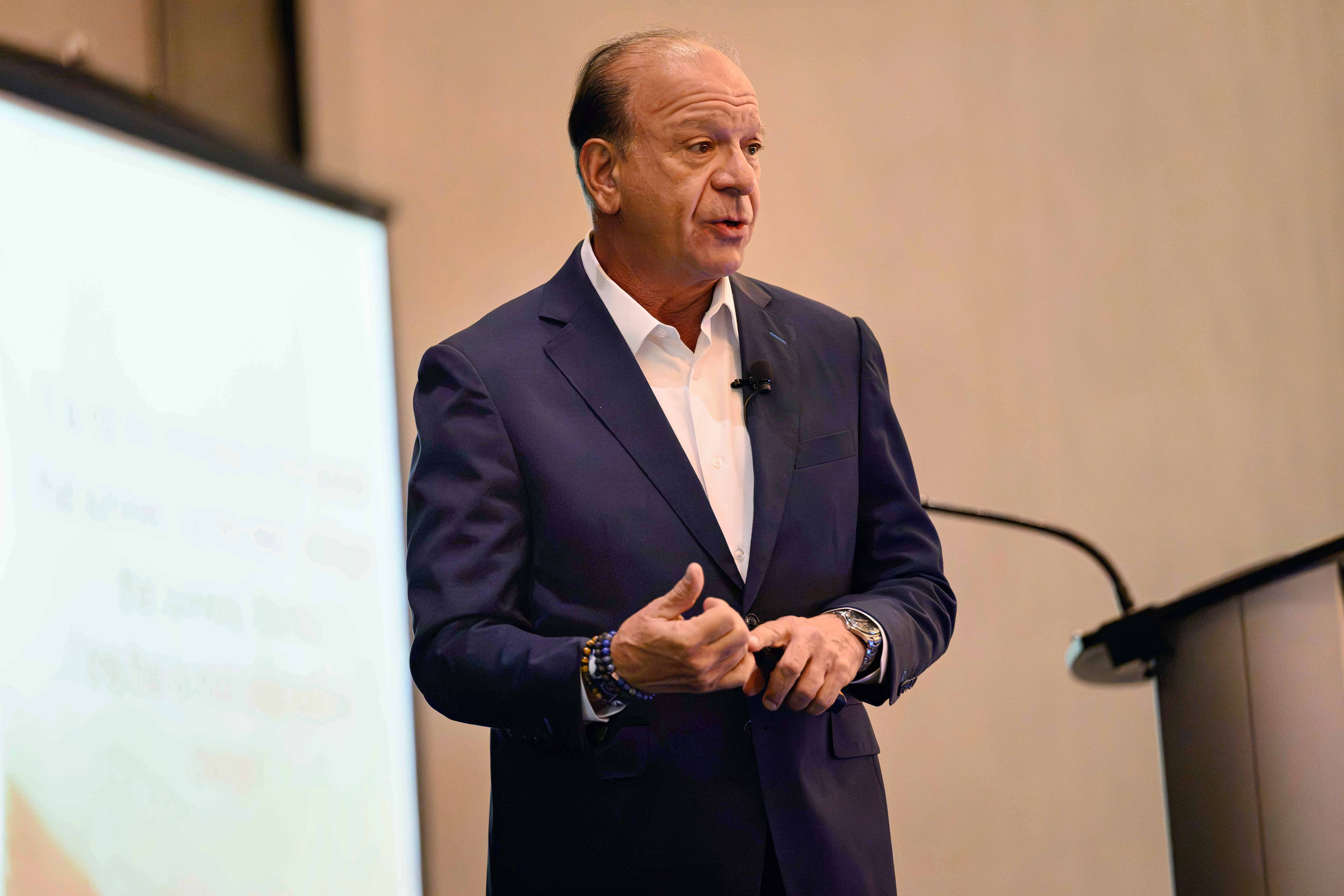 Leadership speaker Dr. Rick Goodman presenting