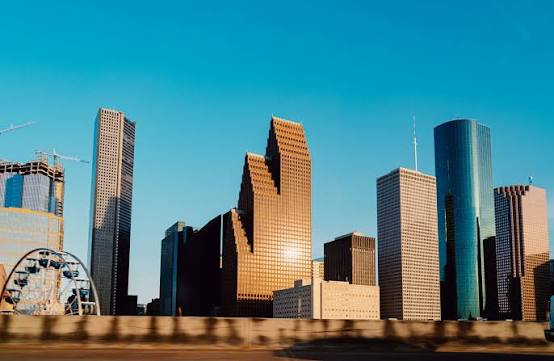 Houston motivational speaker Dr. Rick Goodman keynote Houston skyline